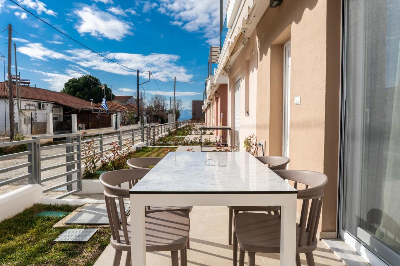 דירות Ofrínion Dionysos Residential Complex מראה חיצוני תמונה