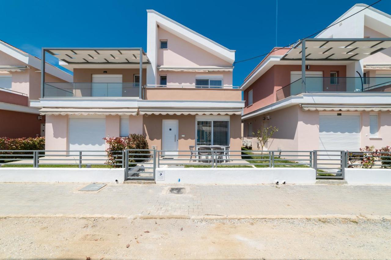 דירות Ofrínion Dionysos Residential Complex מראה חיצוני תמונה