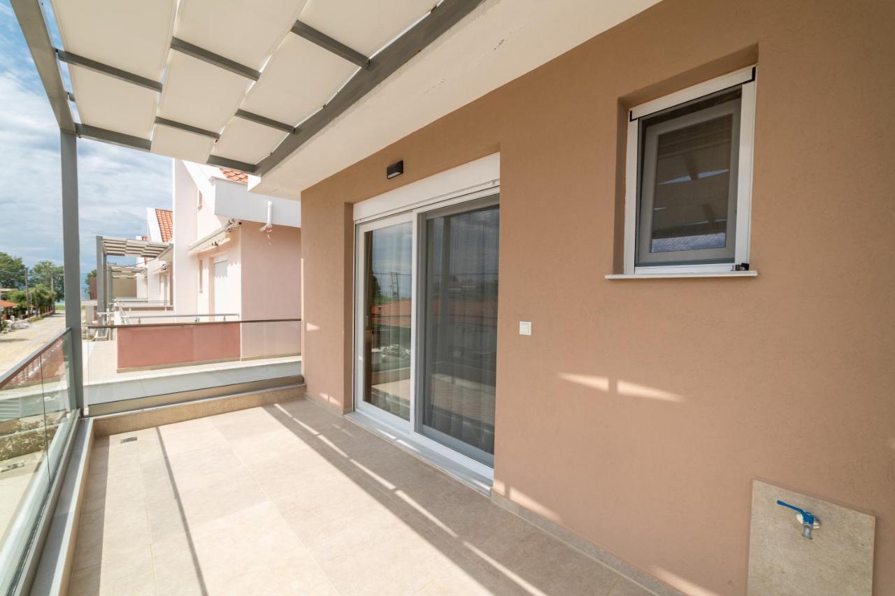 דירות Ofrínion Dionysos Residential Complex מראה חיצוני תמונה